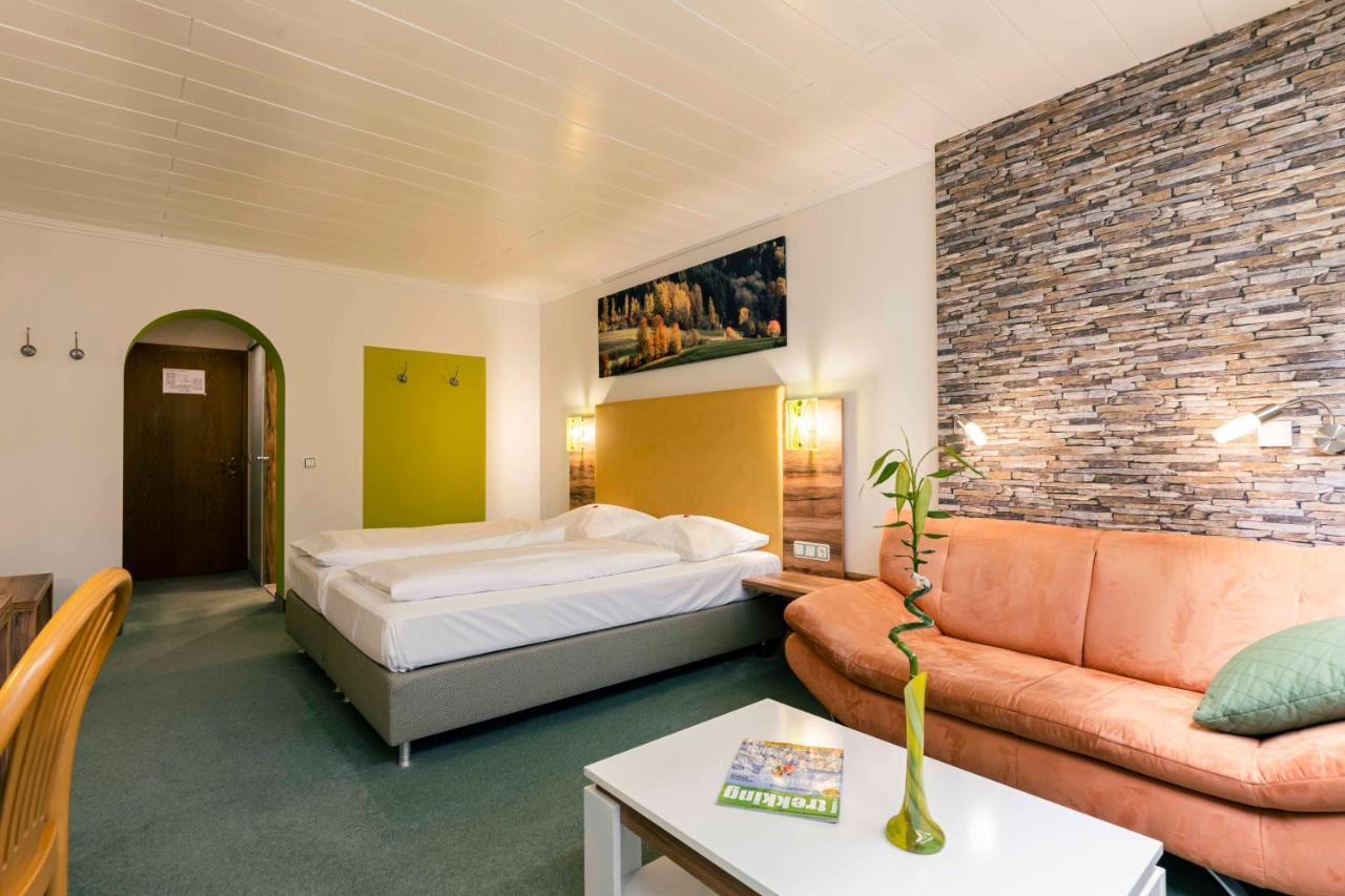 Landhotel Gruenwies -Bonsai-Wellness Garni (Adults Only) Lohberg Esterno foto